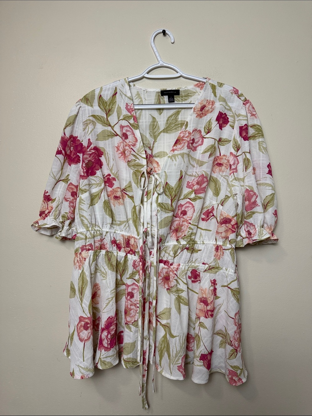 Tamara H. Floral Tie-Front Peasant Top in White and Pink size 1X